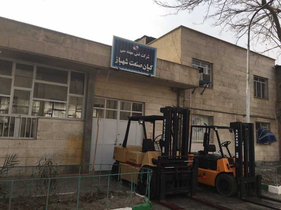 خرید 2 دستگاه لیفتراک