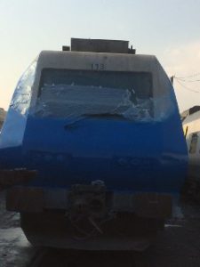 رنگ امیزی قطارهای پرسرعت پردیس توسط کیان صنعت شهباز