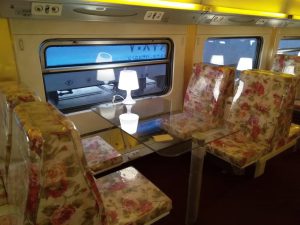 واگن رستوران ۵ ستاره زندگی